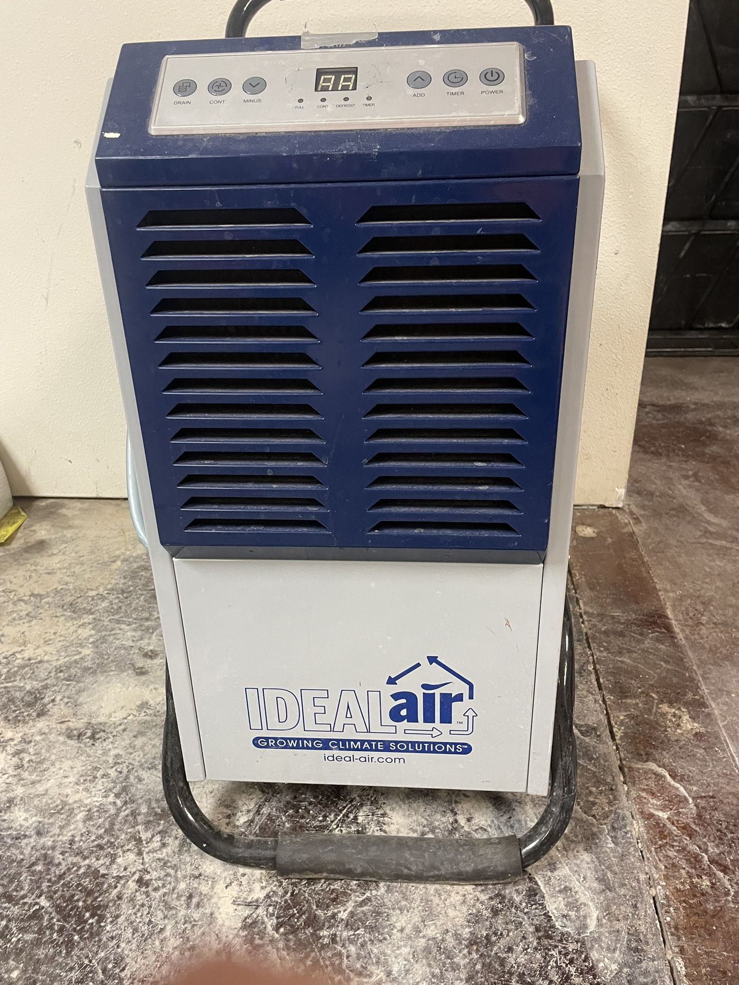 Dehumidifier