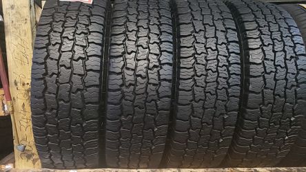 Four bright new cooper tires for sale LT225/75/16