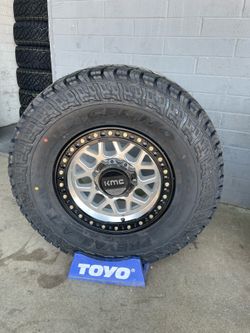 KMC GRS 8x165/8170 /35x12.50R17🔥