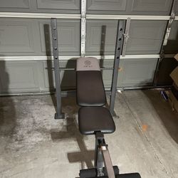 Gold s Gym XR 6.1 Weight Bench for Sale in Buckeye AZ OfferUp