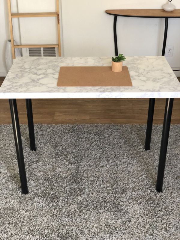 contact paper to cover desk