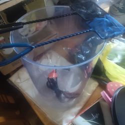 5gal. Fish Tank W/Heater And Water Pump and 1 Filter