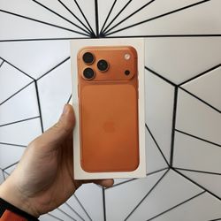 *Brand New* & Sealed IPhone 17 Pro 256GB "Orange Titanium" – Latest Model + Unlocked To any Carrier!