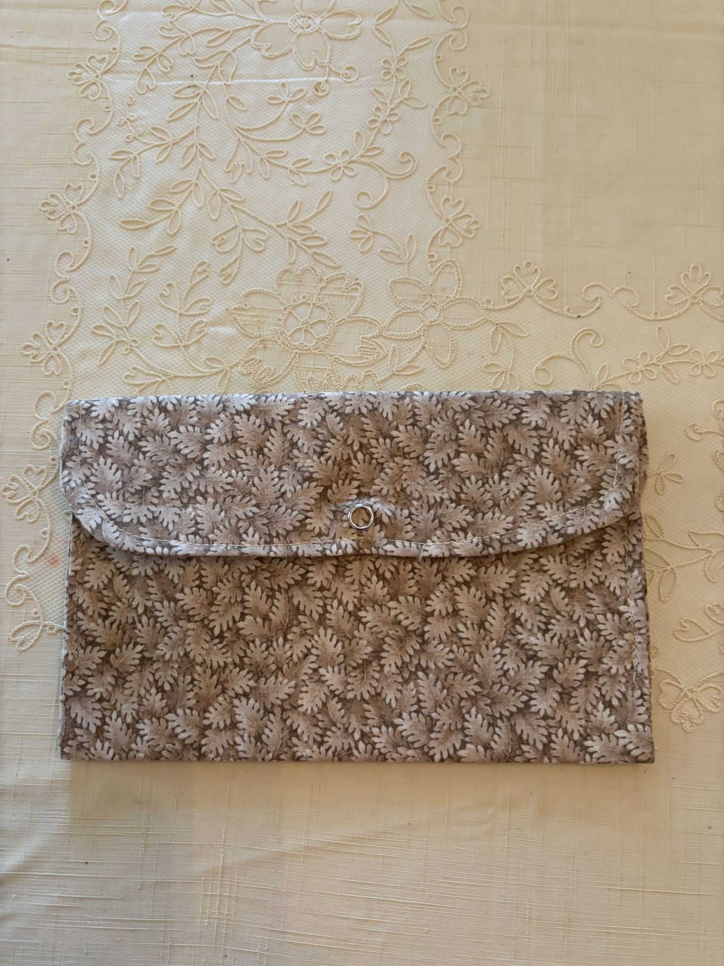 Double Sided Wallet - Tan / White - 5” X 8”