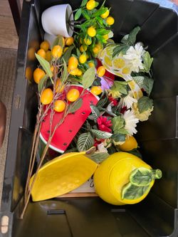 Lemon and watermelon decor