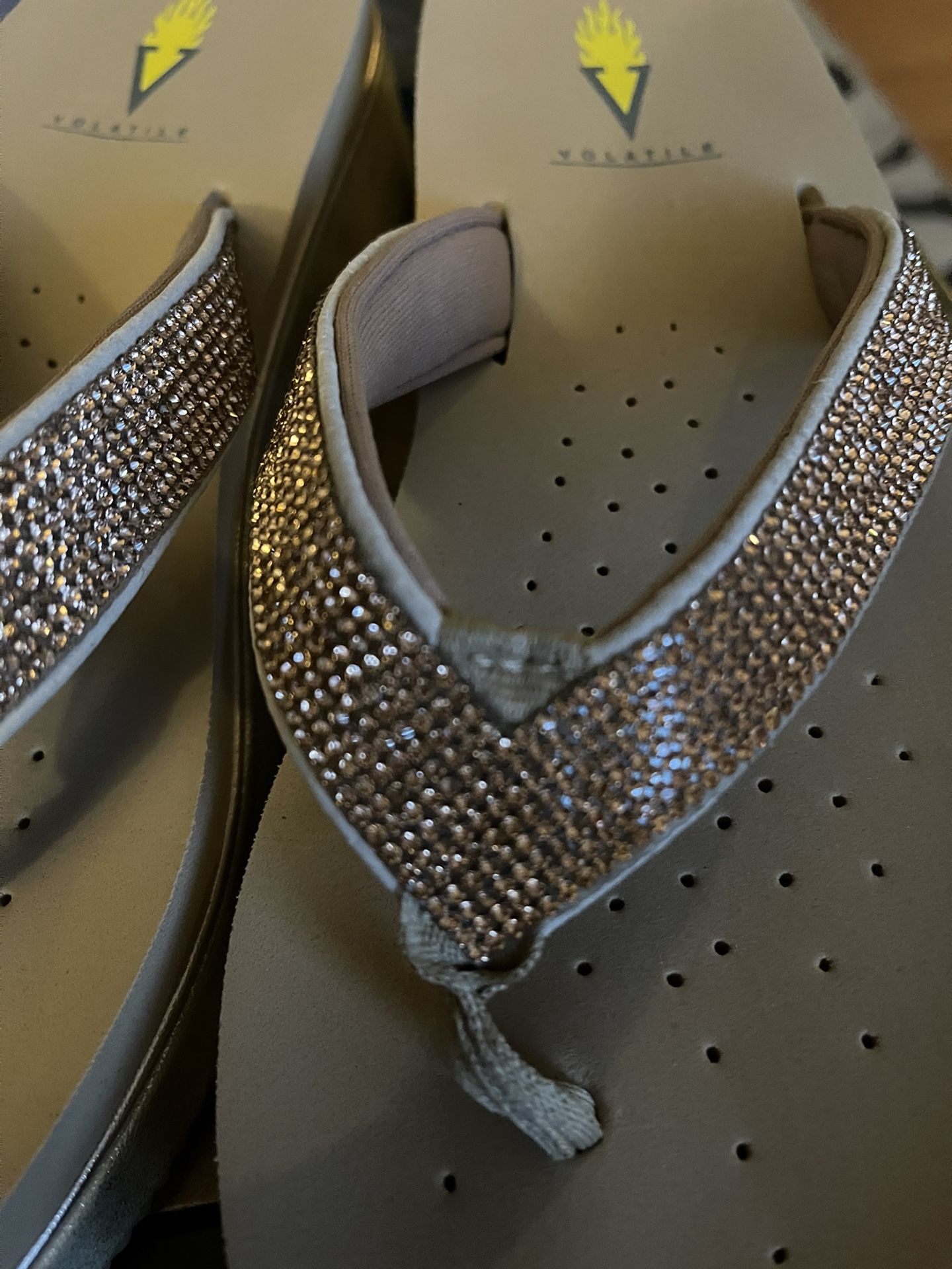 Volatile Little Wedge Sandal Rose Gold Size 8