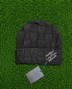 Lv headwear