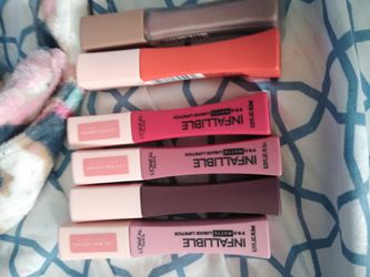 Infallable lipsticks