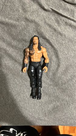 Mattel WWE Elite Collection Roman Reigns Action Figure out of box