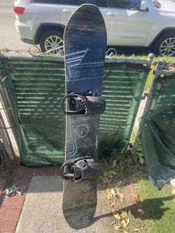 Morrow Snowboard  163 Cm With Large Bindings 