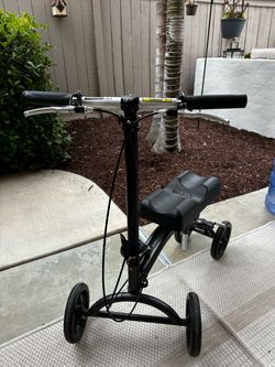 Drive Medical Knee Scooter Walker