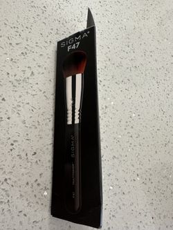 Brand new Sigma F 47 make up brush