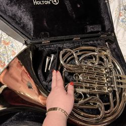 Holton French Horn 