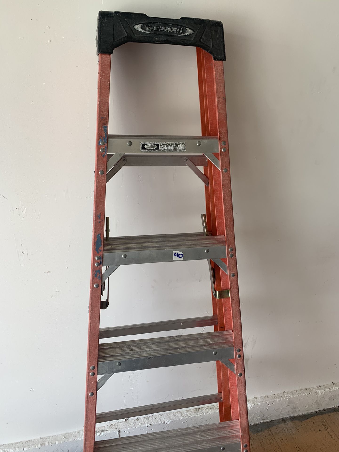 6’ Ladder