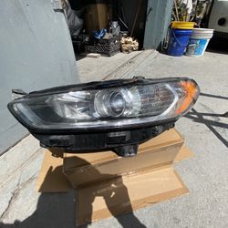 2014-20 Ford Fusion Left Side Headlight
