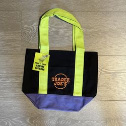 Full Set of New Trader Joe’s Mini Multicolored Halloween Trick Or Treat Canvas Tote Bag New with Tags 