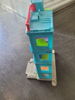 Little People Apartment Building
