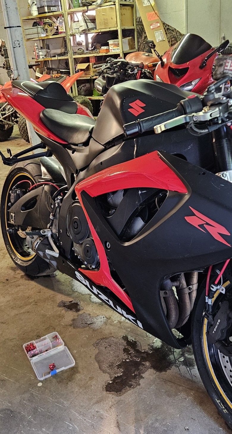 Need Gone ASAP 06 GSXR600 Read 1st
