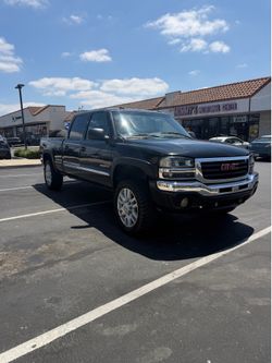 2004 GMC Sierra