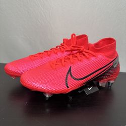 Nike Cleats 