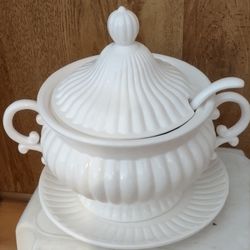 Soup Tureen No Longer Available 