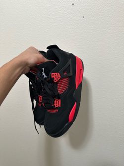 Jordan 4 red thunder
