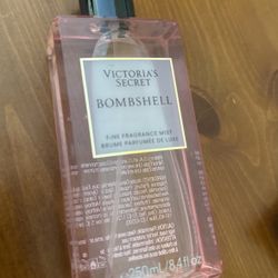 Victorias Secret Bombshell Fragrance Mist