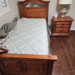 Twin Bed/Night Stand