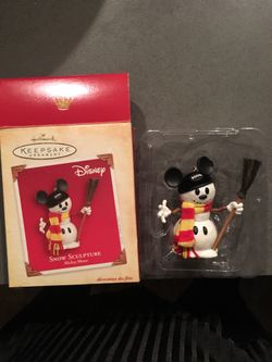 Disney Snow Sculpture Mickey Mouse