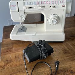 Singer 5050c Sewing machine