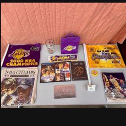 Lot Of Vintage 00-2010 Los Angeles Lakers: Memorabilia NBA Champions Kobe Bryant