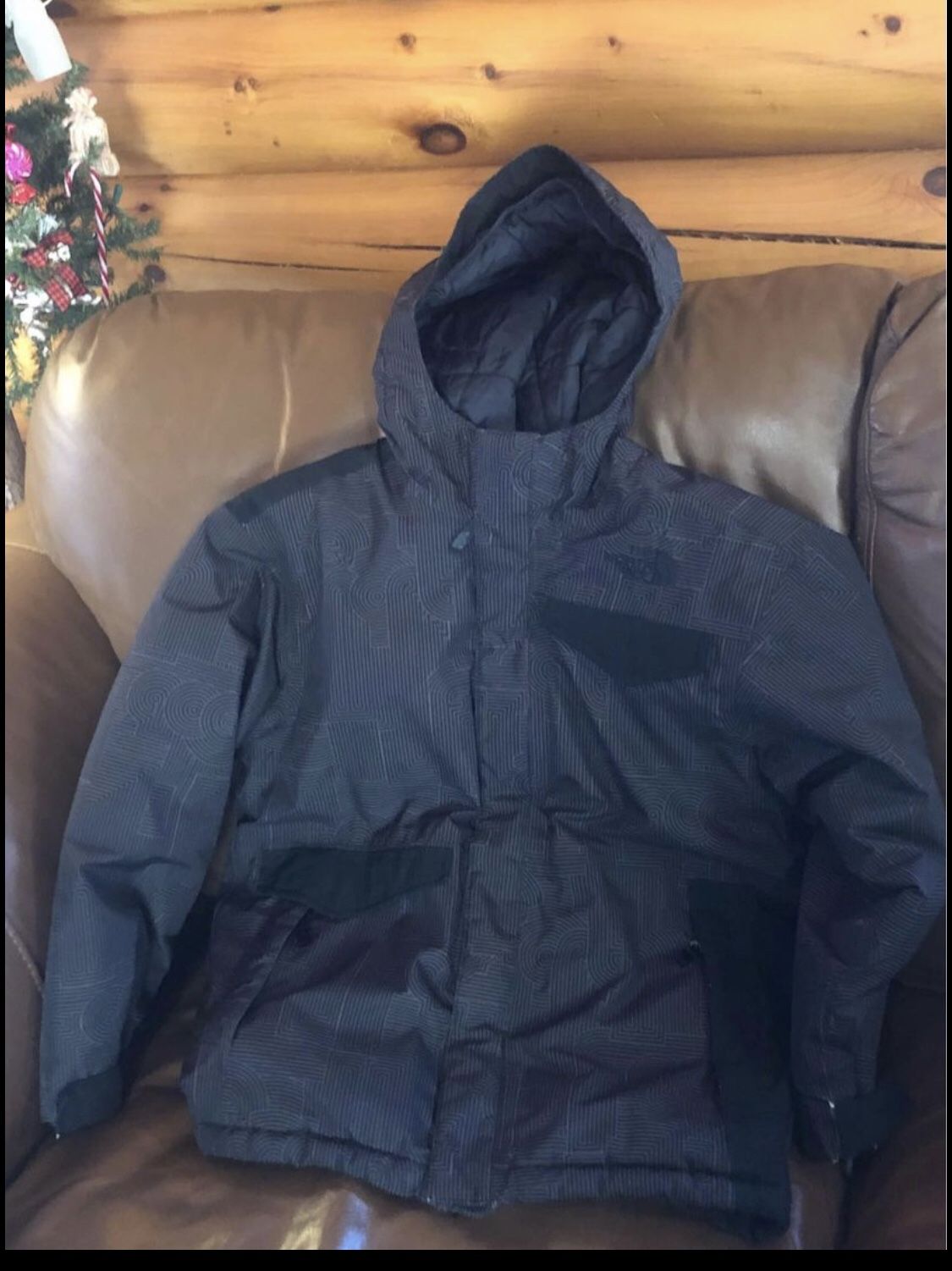 The North Face Kids Garcons Black/Gray Hooded Jacket size 10/12