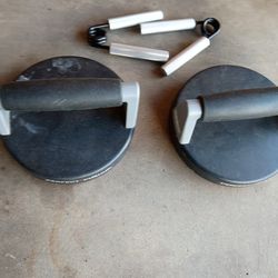 Push up hand grip with forearm builder