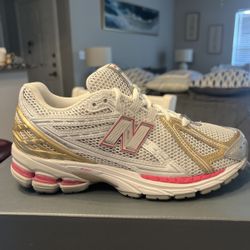 Women's New Balance 1906R