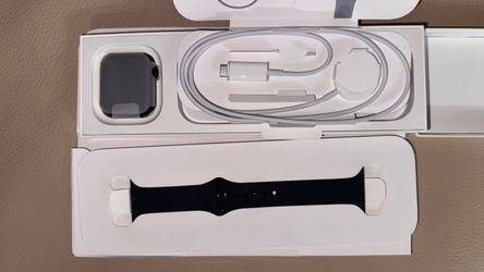 Apple Watch SE Gen 2 Cellular  Midnight