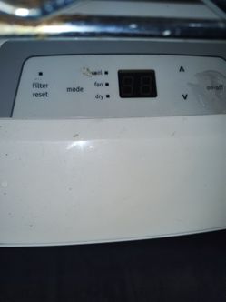 Frigidaire Portable air conditioner for sale. I really don't need it anymore
