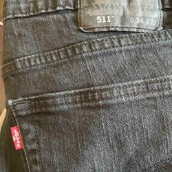 Levis 511s 34x30.    22obo