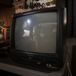 13 inch CRT DVD TV COMBO Magnavox