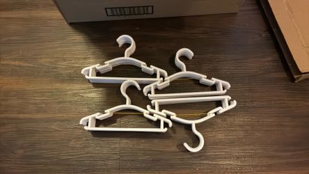 baby/toddler hangers
