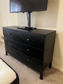 Black Wood Dresser with 6 Drawers