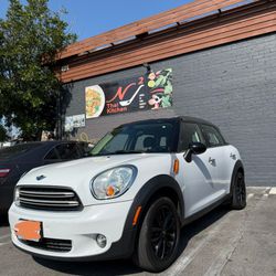 MINI Cooper Countryman 2015