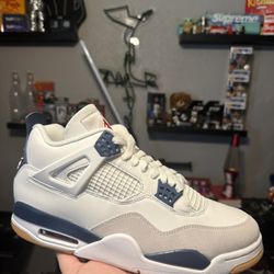 Jordan 4 Retro SB Navy Size 10.5