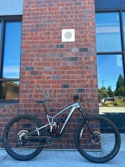 Trek Fuel EX 8 M/L Full-Suspension 29er – Shimano XT