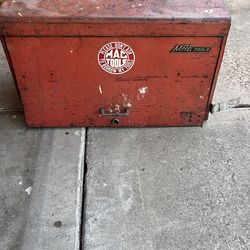 Vintage Mac tool box