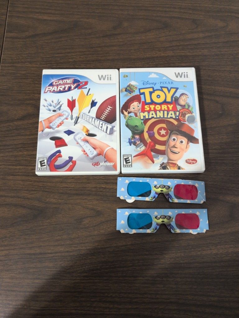 Nintendo Wii Toy Story Mania Party 2 Bundle