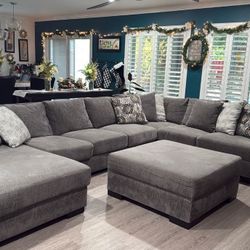 Grey Sectional Sofa with ottoman