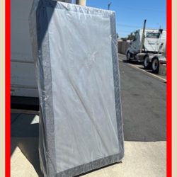 Twin size box spring