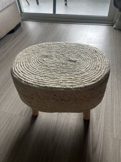 Natural Seagrass Footstool Hand Weaved