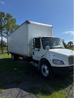 2014 Freightliner M2 106