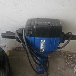 Makita Jack Hammer